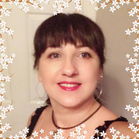 Meet your Posher, Violeta - Picture 1 of 1